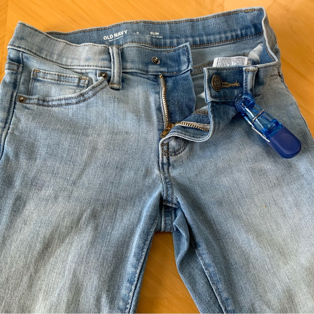 Boy’s Old Navy, slim Built-in tough jeans. Size 8.   Light blue color